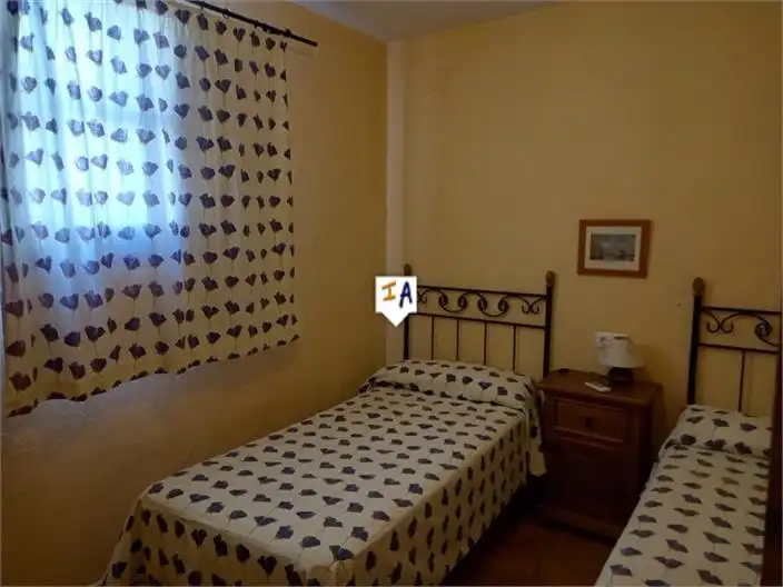 Habitación de Casa adosada en venta en Priego de Córdoba con Aire acondicionado, Terraza y Piscina
