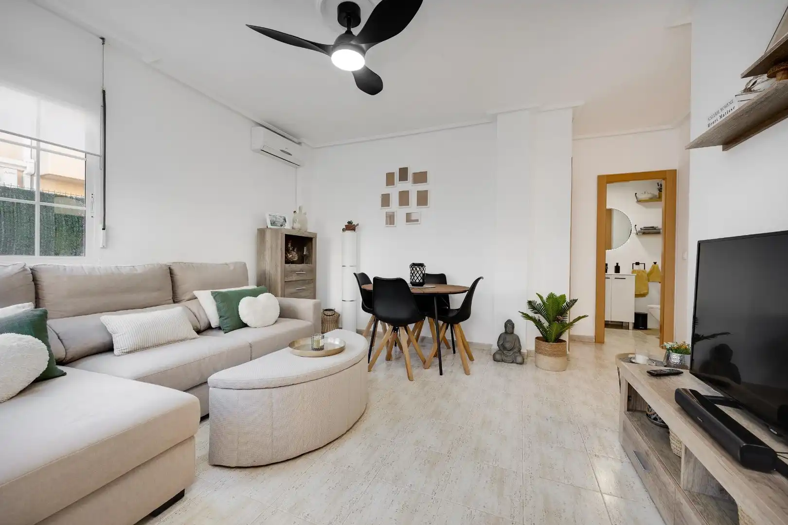 Sala de estar de Casa o chalet en venta en Torrevieja con Terraza