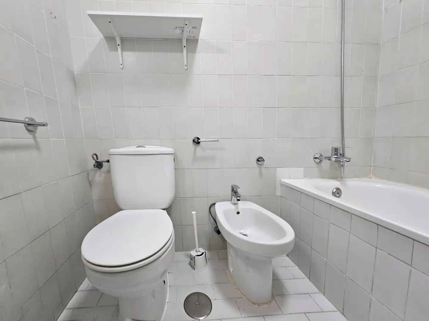 Room in Avenida Francisco la Roche, 57, Urbanización Anaga