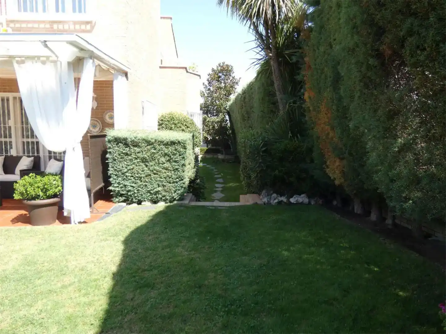 Jardí de Casa o xalet en venda en Pozuelo de Alarcón amb Piscina