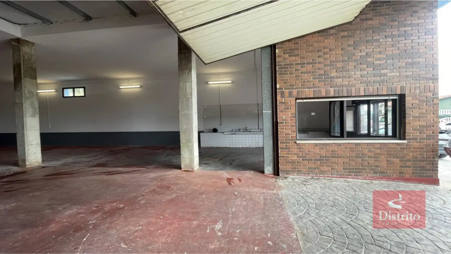 Industrial buildings for rent in Camargo