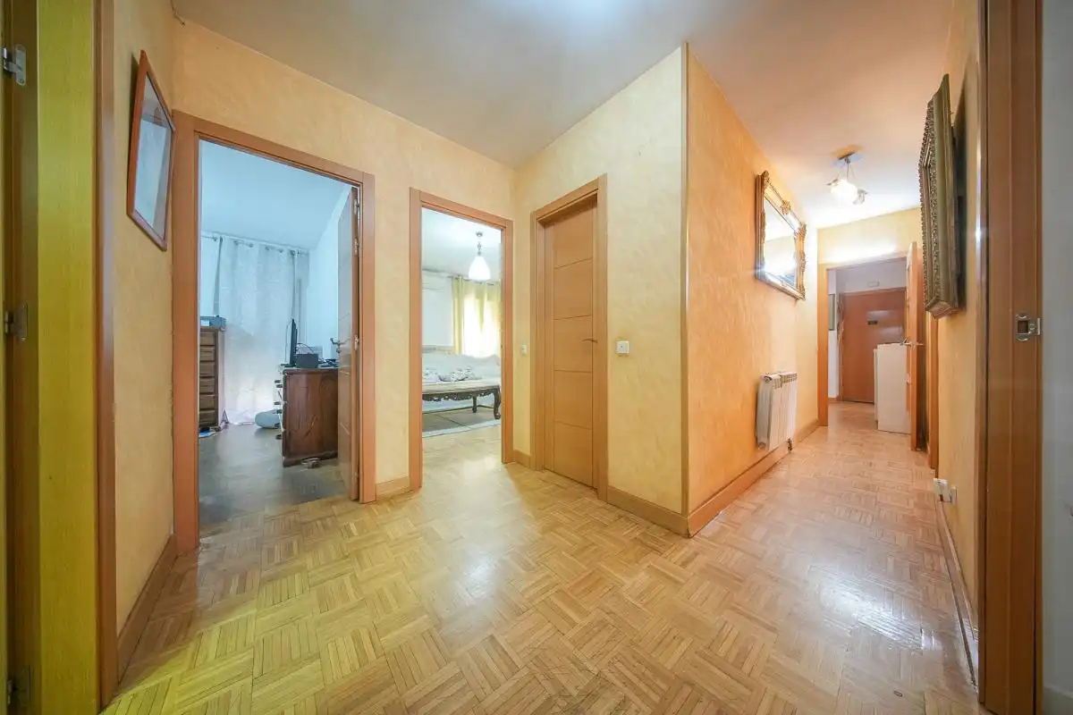 Piso en venta en Madrid con Aire acondicionado, Calefacción y Terraza