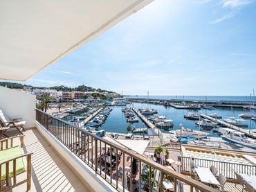 Wohnung mit Balkon zum Verkauf in Cala Ratjada