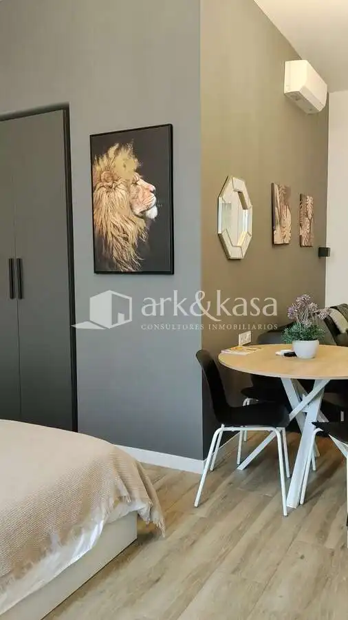 Apartamento en venta en Valencia con Aire acondicionado, Amueblado y Horno