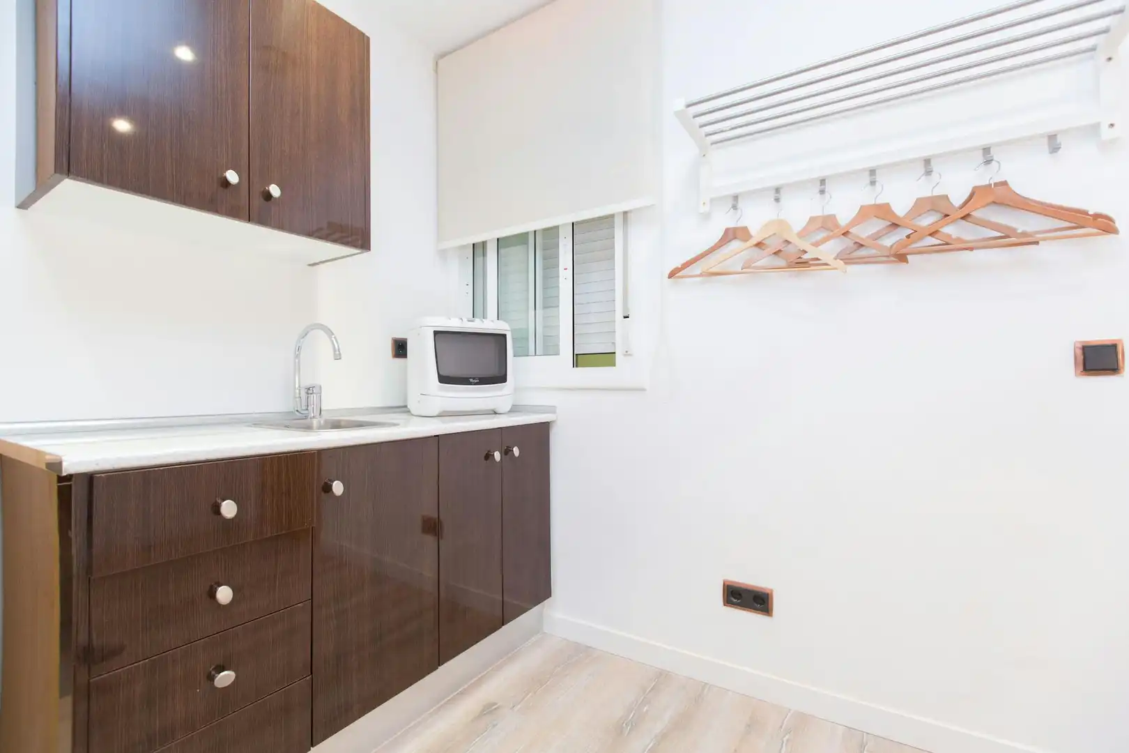 Kitchen of Flat for rent in Ciutat Vella
