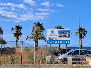 Villa à vendre à Avenida JUAN DE BORBÓN