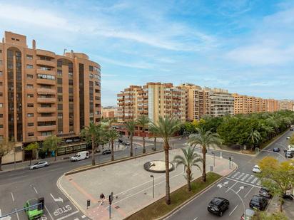 Vista exterior de Pis en venda en Alicante / Alacant amb Aire condicionat i Terrassa