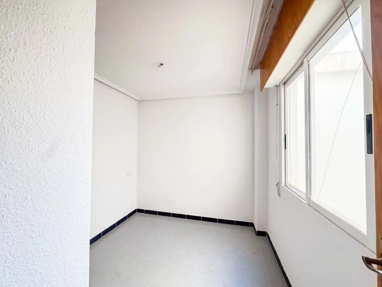 Ático en venta en Torrevieja con Calefacción, Terraza y Balcón