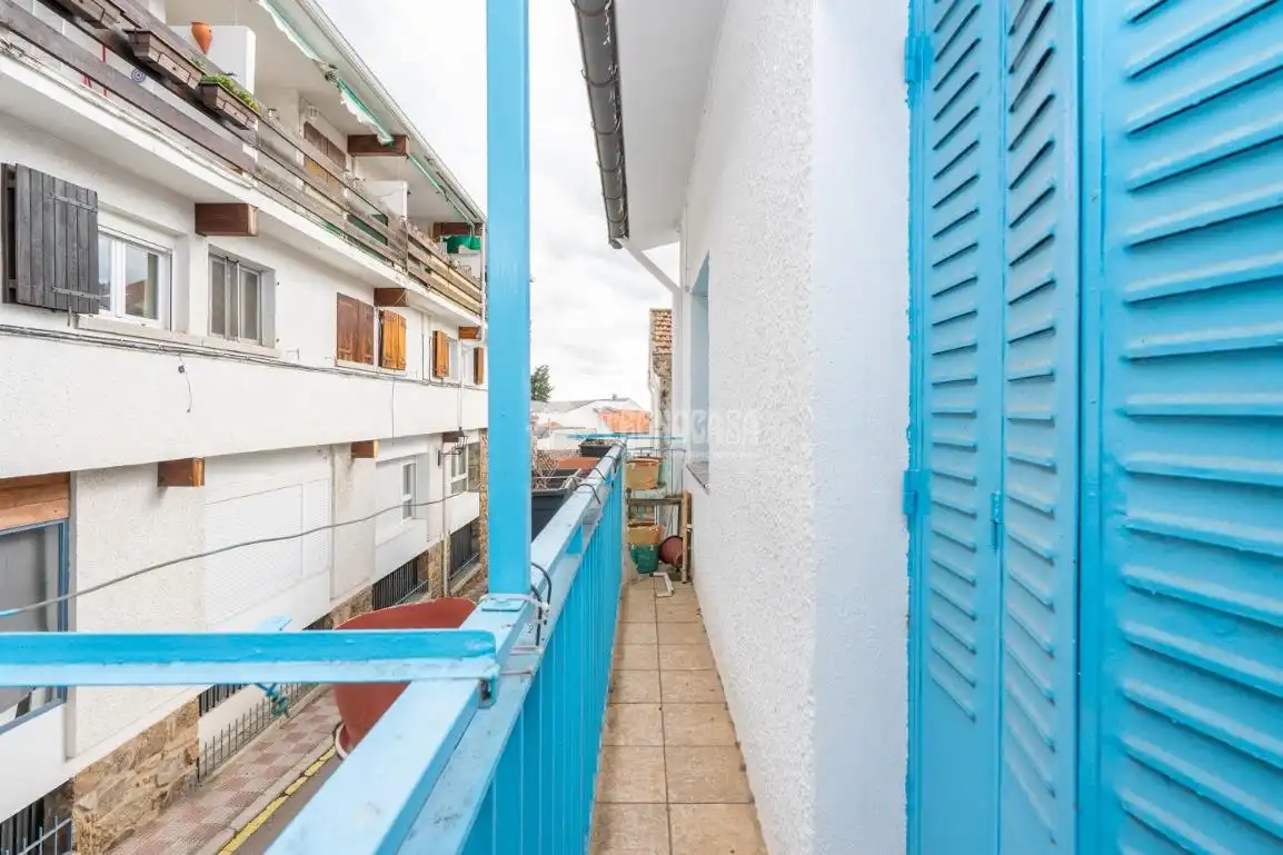 Terraza de Piso en venta en Miraflores de la Sierra con Calefacción