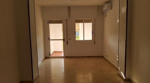 Photo 3 of Flat for rent in Urbadiez - Entrepuentes, Sevilla Capital