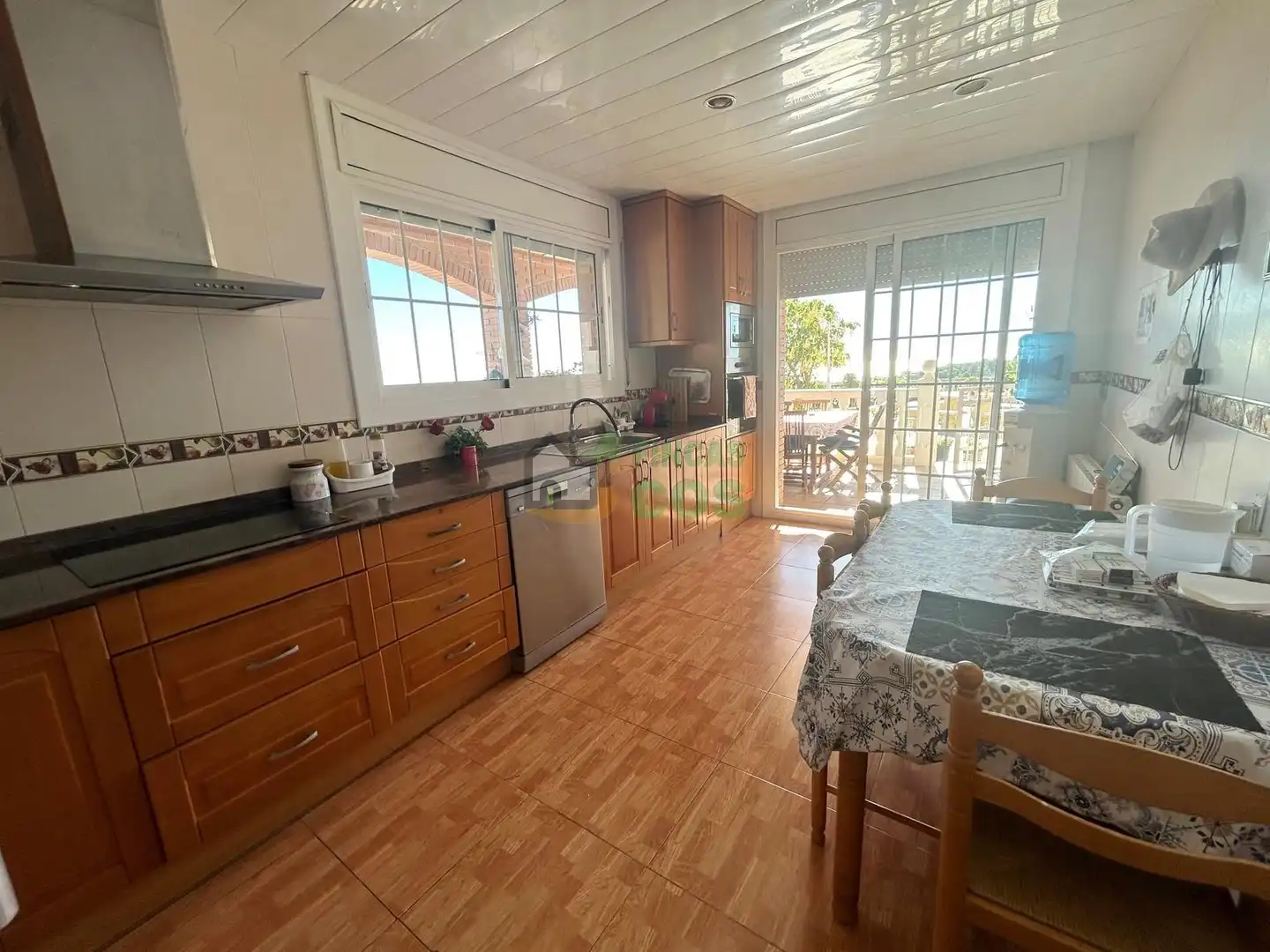 Cocina de Casa o chalet en venta en Cunit con Calefacción, Jardín privado y Terraza
