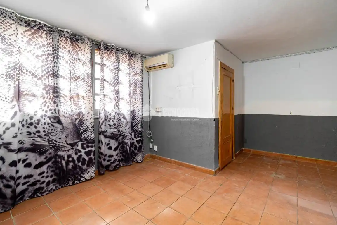 Casa adosada en venta en Peligros