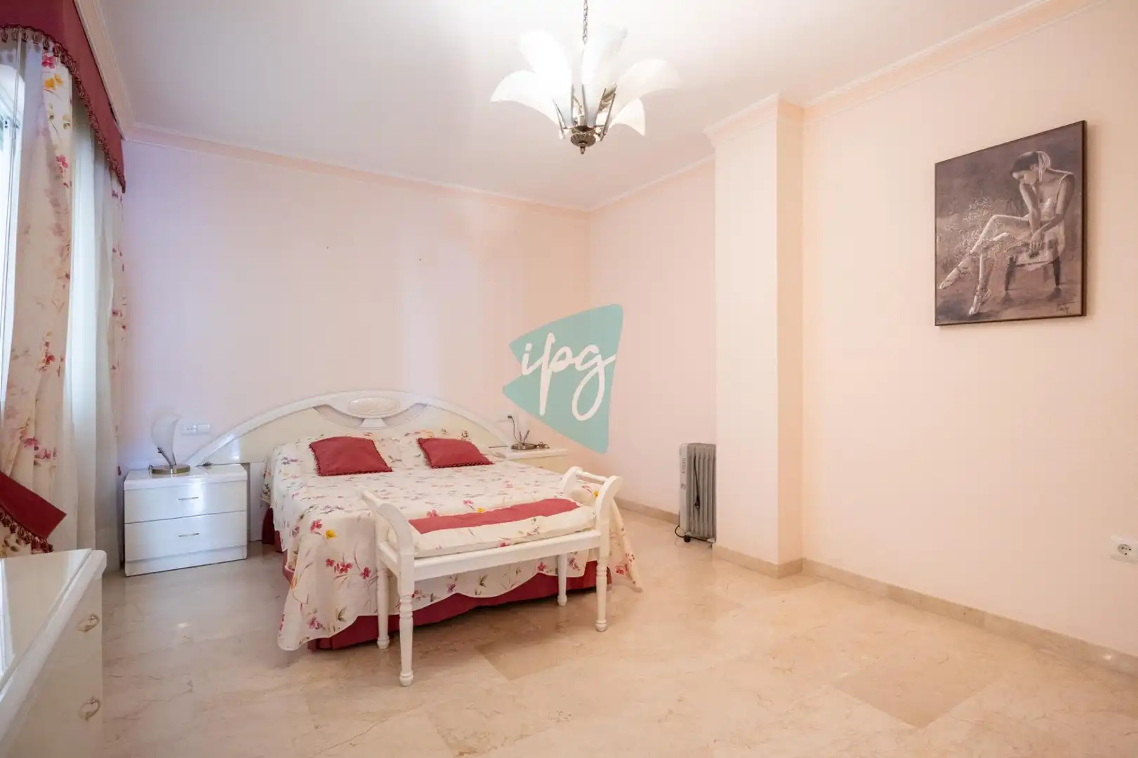 Habitación de Piso en venta en Estepona con Aire acondicionado, Terraza y Amueblado