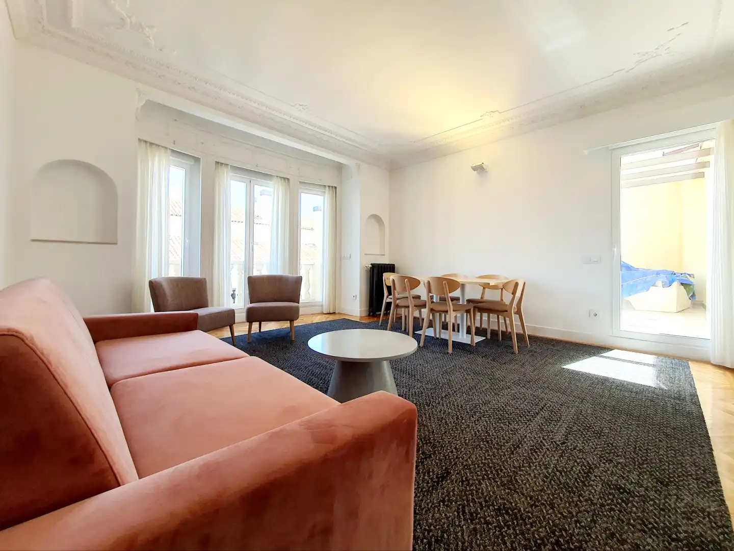 Sala de estar de Ático de alquiler en Madrid con Aire acondicionado, Calefacción y Terraza