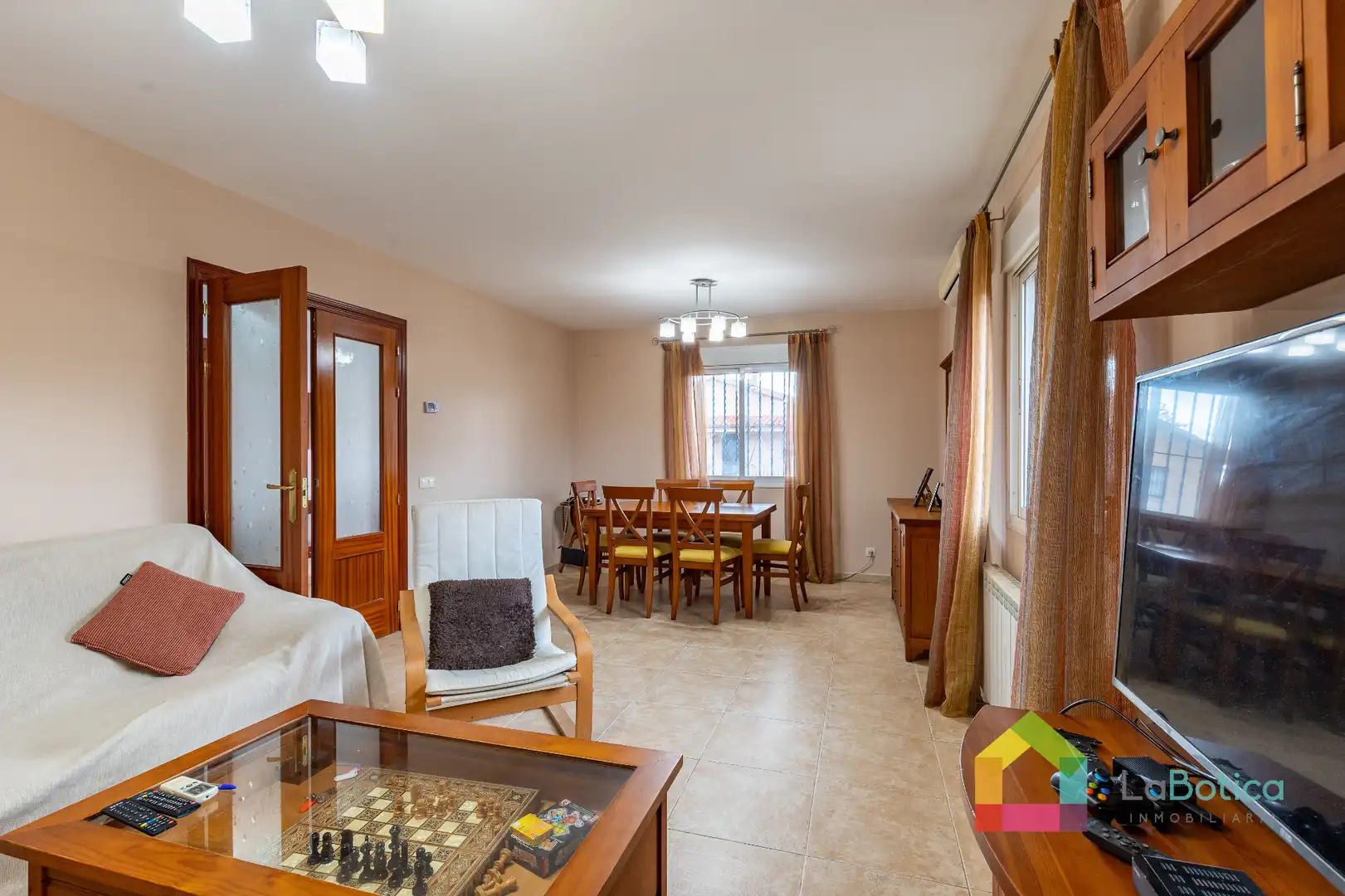 Wohnzimmer von Haus oder Chalet zum Verkauf in Burguillos de Toledo mit Klimaanlage, Heizung und Terrasse