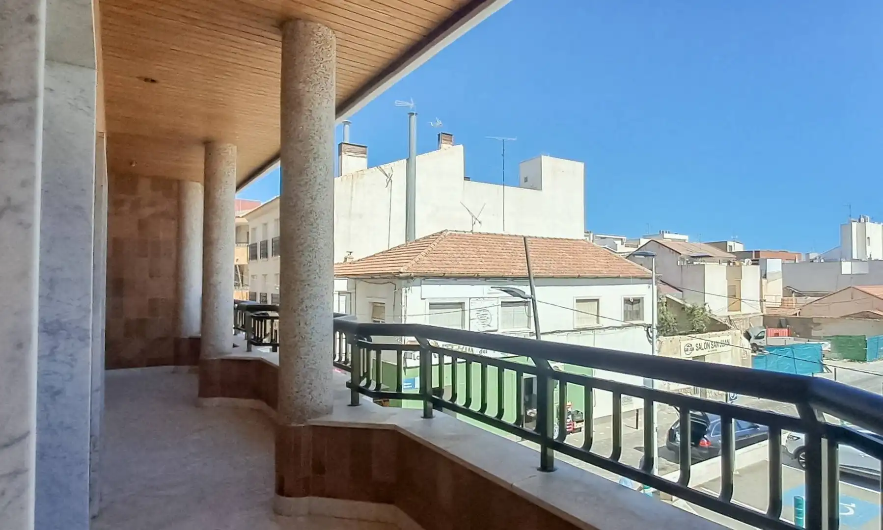 Terraza de Ático en venta en San Pedro del Pinatar con Aire acondicionado, Trastero y Balcón