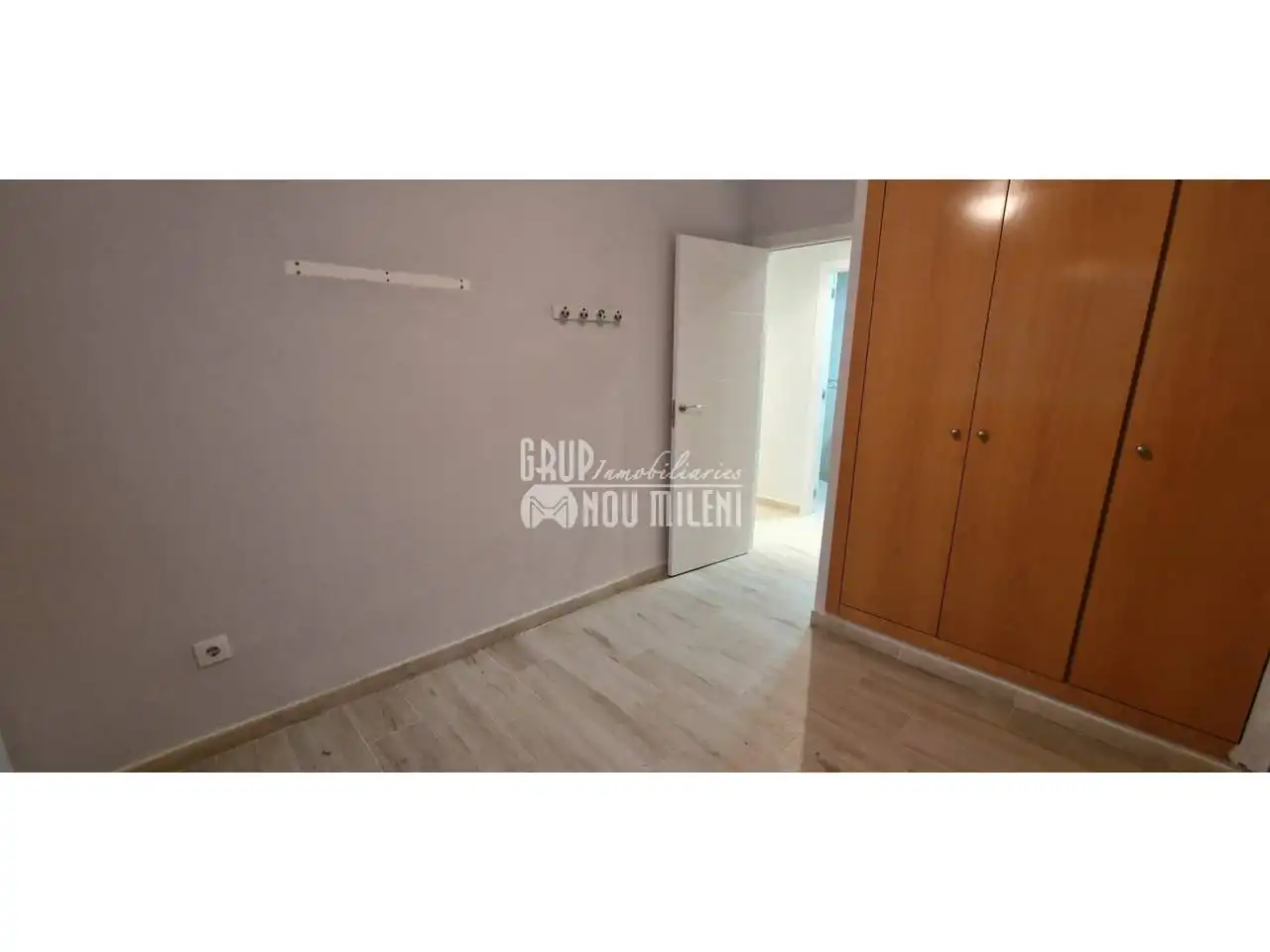 Habitación de Apartamento de alquiler en Catarroja con Aire acondicionado y Calefacción