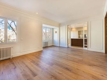 Piso con ascensor en venta en Calle de Ríos Rosas