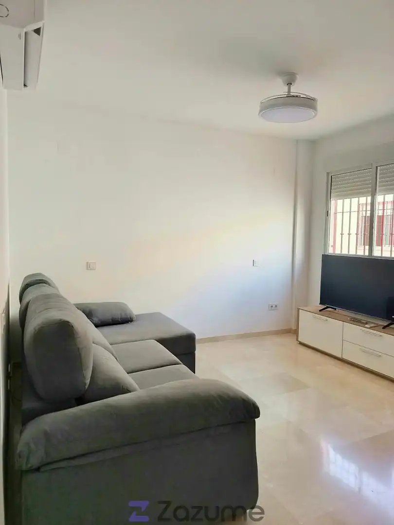 Appartement compact à louer à C. Heliche, imagen 13