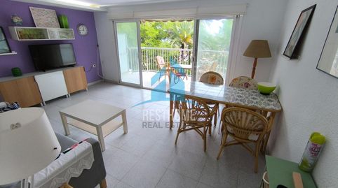 Foto 2 de Piso en venta en Plaza Constitucio, Sant Antoni, Cullera