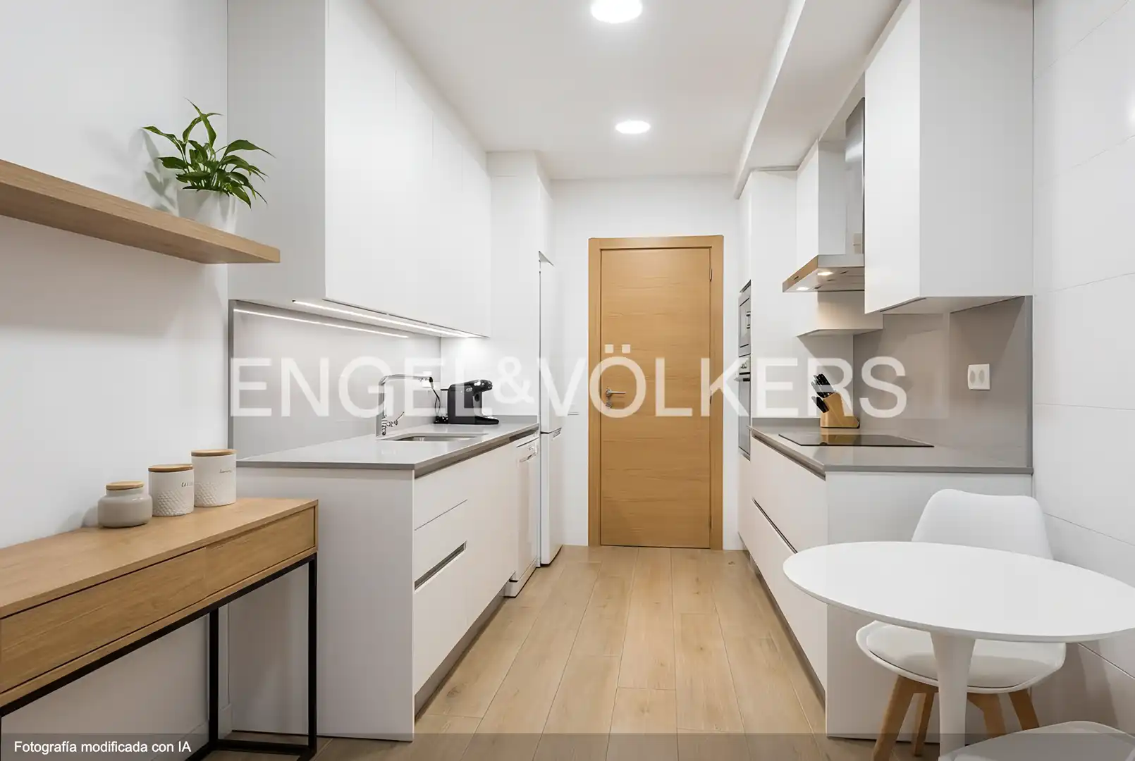 Cocina de Apartamento en venta en Sant Boi de Llobregat con Aire acondicionado, Calefacción y Parquet