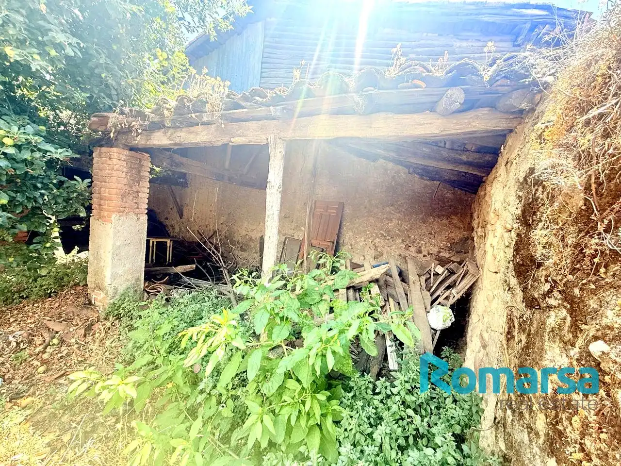 Residential zum Verkauf in Poyales del Hoyo