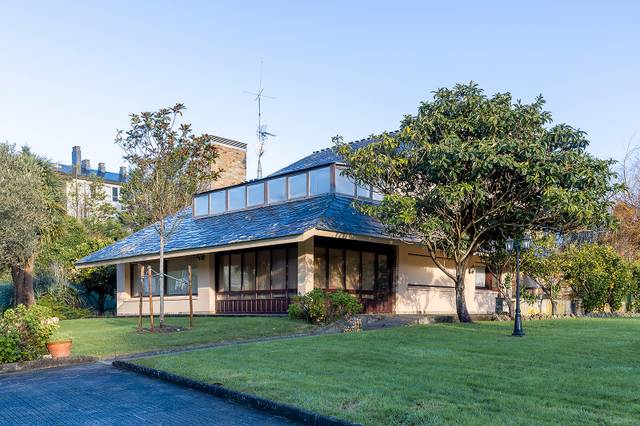 Casa-chalet en Venta en Rúa Lamalonga en Mera - Serantes