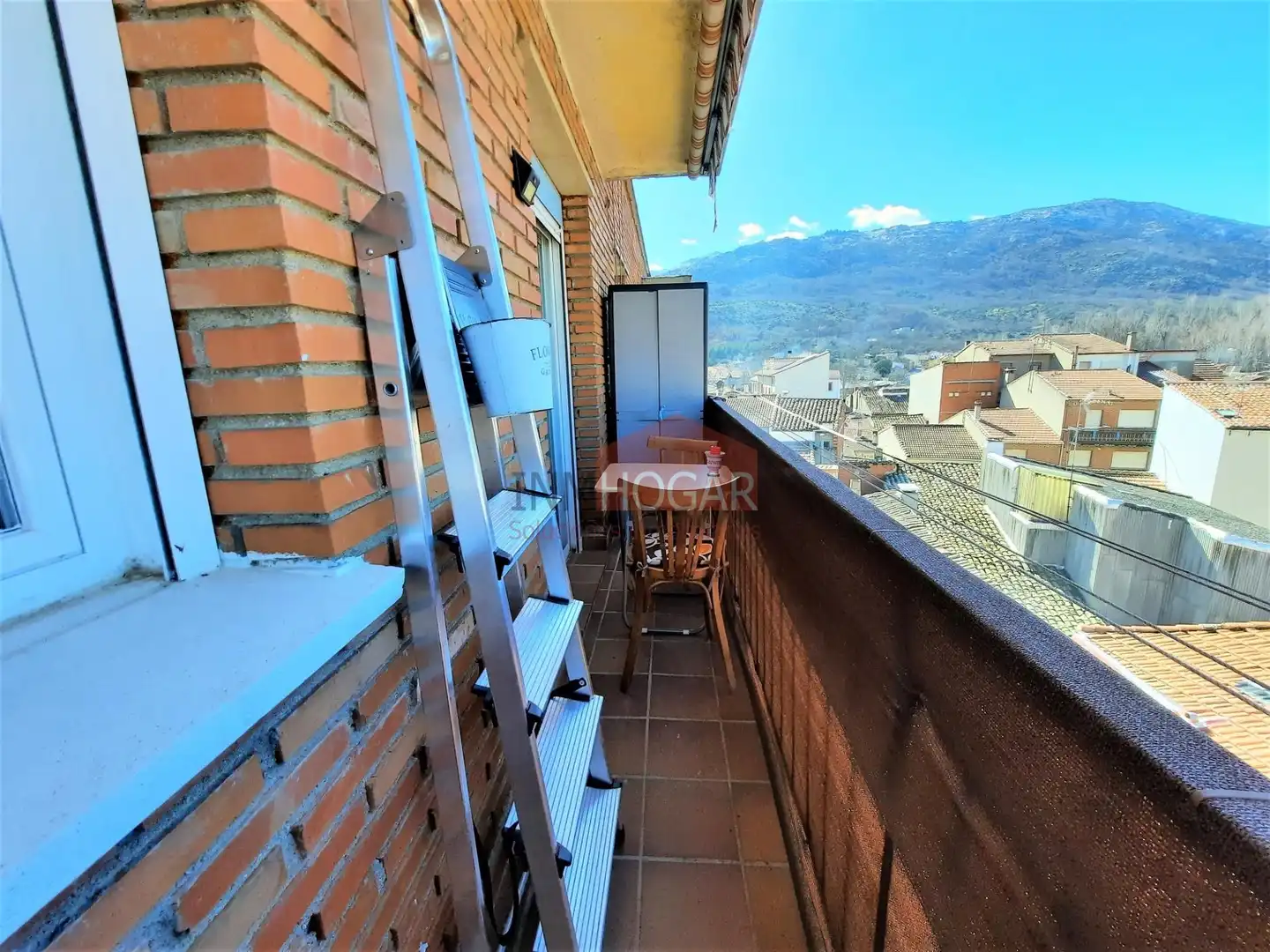 Exterior view of Flat for sale in Navaluenga  with Heating, Terrace and Balcony