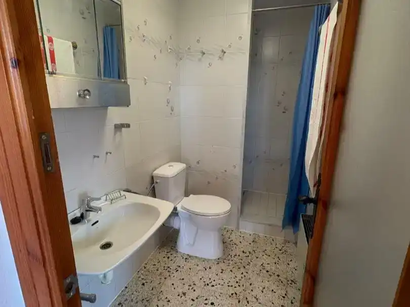 Bany de Pis en venda en L'Estartit amb Aire condicionat i Balcó
