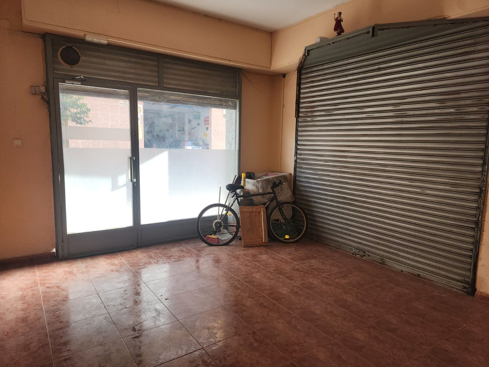 Local en venta en Les Planes