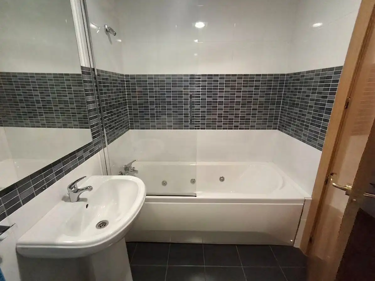 Bathroom of Attic for sale in La Roda  with Heating and Terrace
