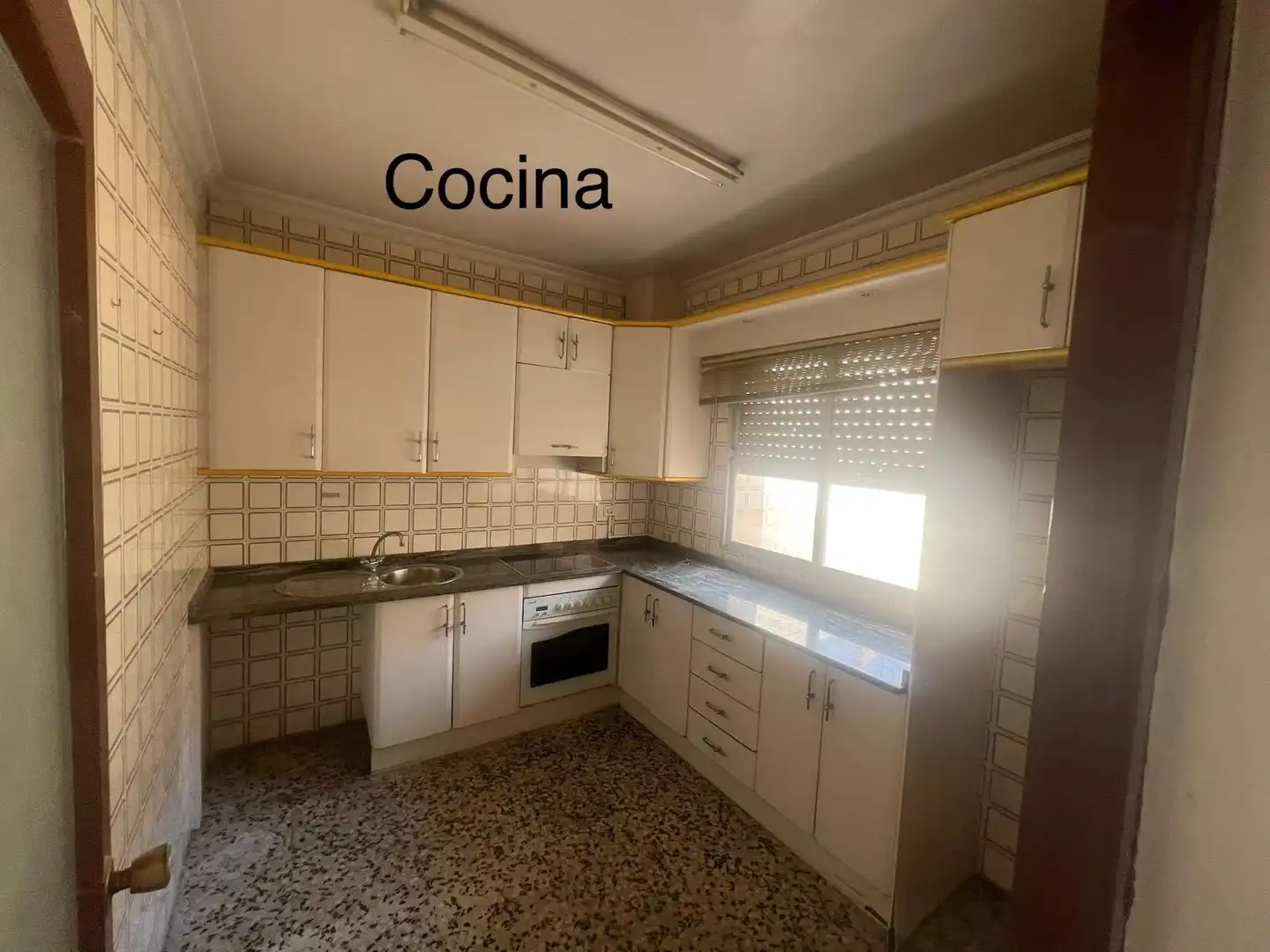 Cocina de Casa adosada en venta en Cartagena con Jardín privado, Trastero y Balcón