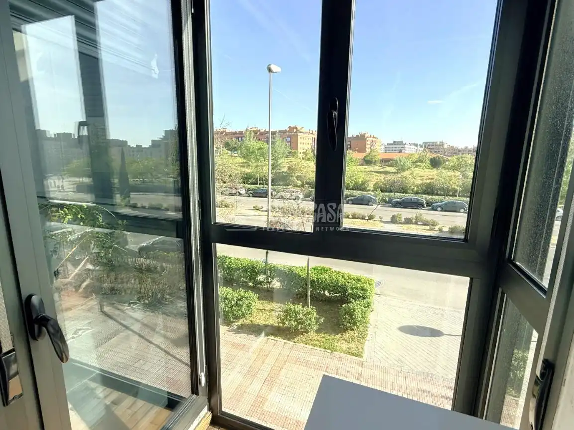 Vista exterior de Pis en venda en Madrid amb Aire condicionat, Calefacció i Terrassa