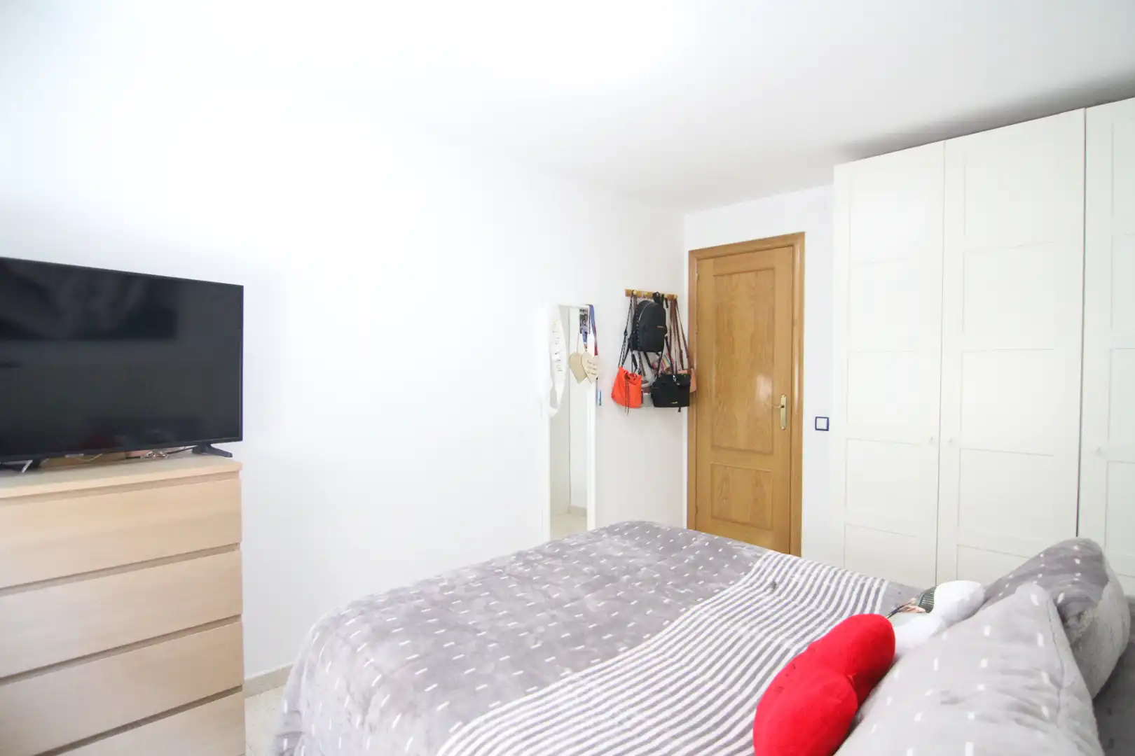 Schlafzimmer von Wohnung zum Verkauf in Olesa de Montserrat mit Klimaanlage, Heizung und Ofen