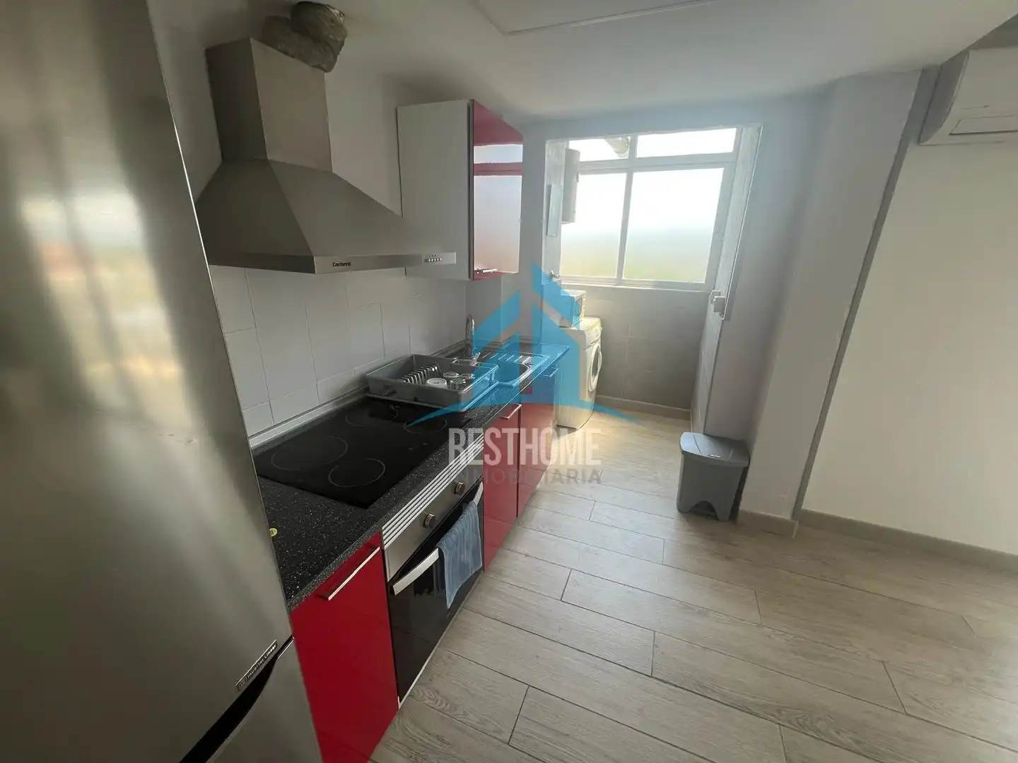 Cocina de Apartamento en venta en Miramar con Aire acondicionado, Terraza y Amueblado