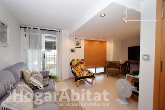 Piso en Venta en Calle Médico Don Joaquín Andrés Dubon en Vilamarxant