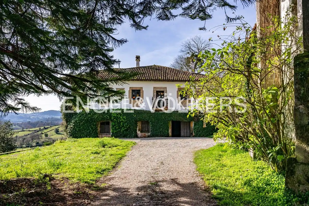 Exterior view of Houses for sale in Villaviciosa  with Heating, Private garden and Parquet flooring
