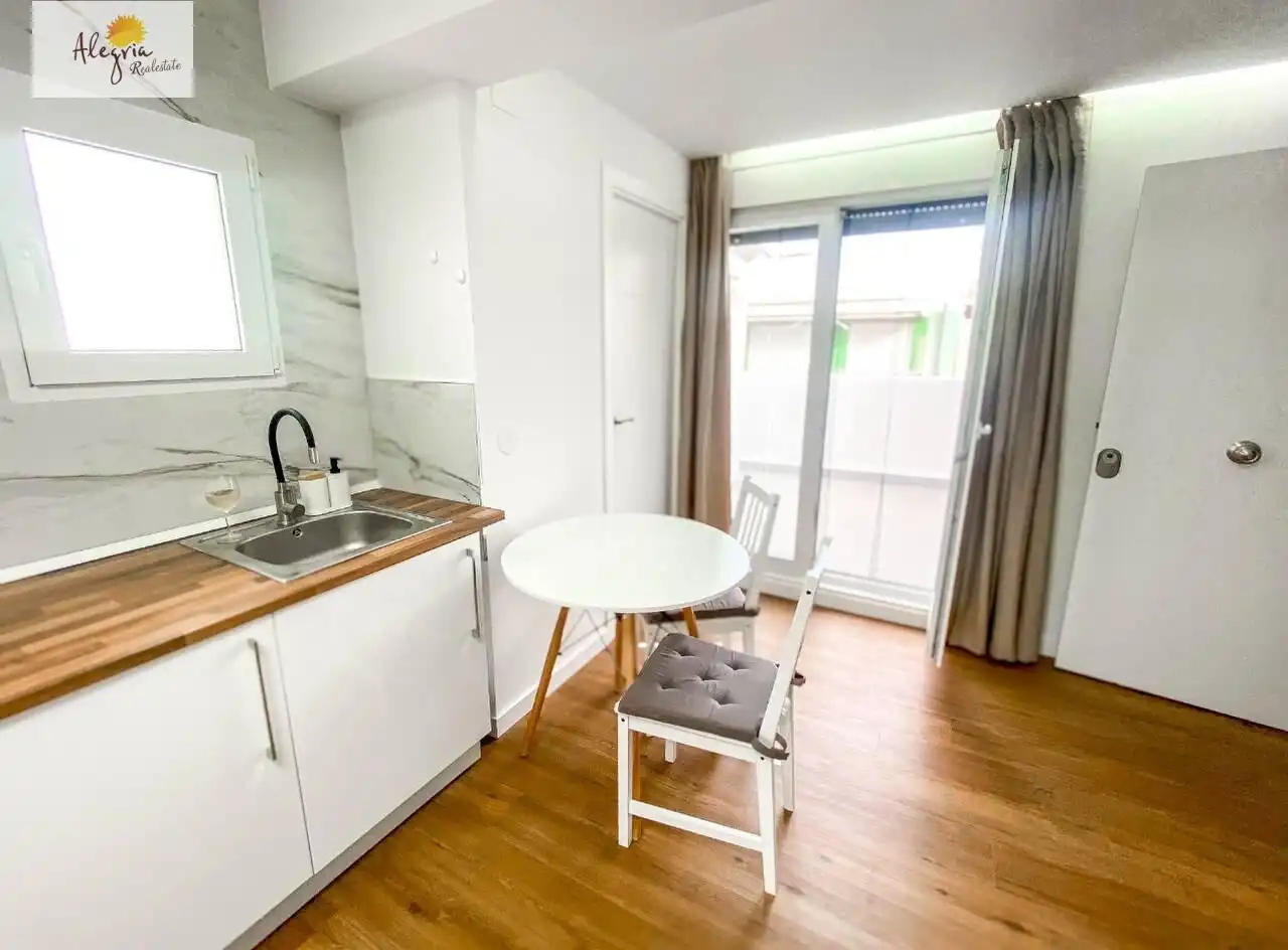 Penthouse with terrace to rent in Calle PERE EL GRAN -P, imagen 13