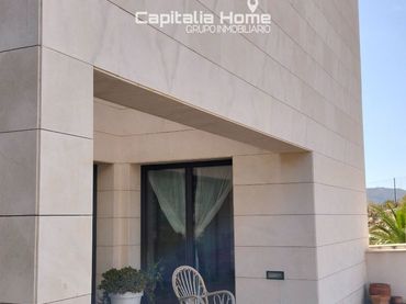 Detached house with pool for sale in El Garroferal