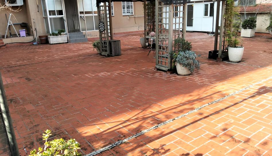 Photo 1 of Flat for sale in Carrer de la Corunya, El Camp de l'Arpa del Clot, Barcelona