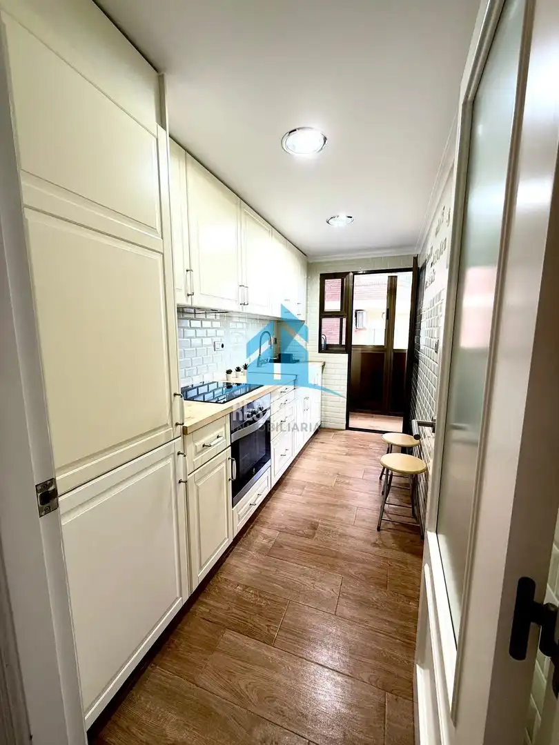 Kitchen of Flat for rent in Cullera  with Air Conditioner and Furnished