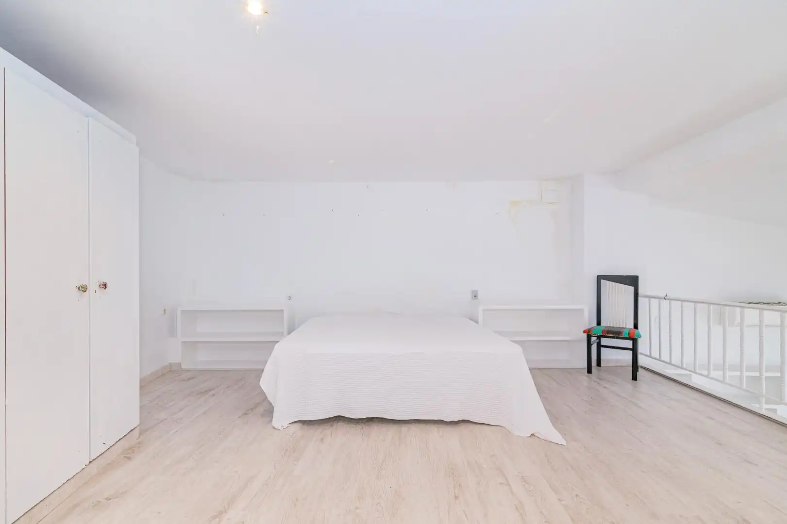 Habitación de Loft en venta en Salobreña con Aire acondicionado y Amueblado