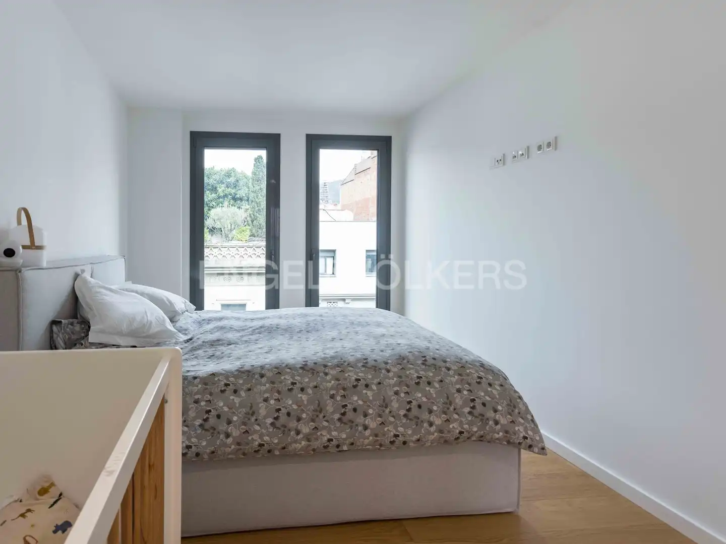 Bedroom of Attic for rent in Barcelona  with Air Conditioner, Heating and Parquet flooring