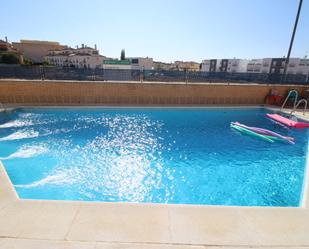 Piscina de Pis en venda en Las Gabias amb Balcó