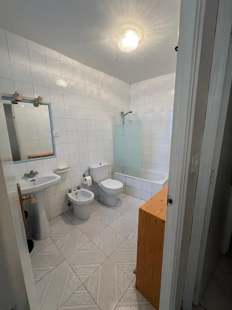 Bany de Casa o xalet en venda en Bernardos amb Moblat