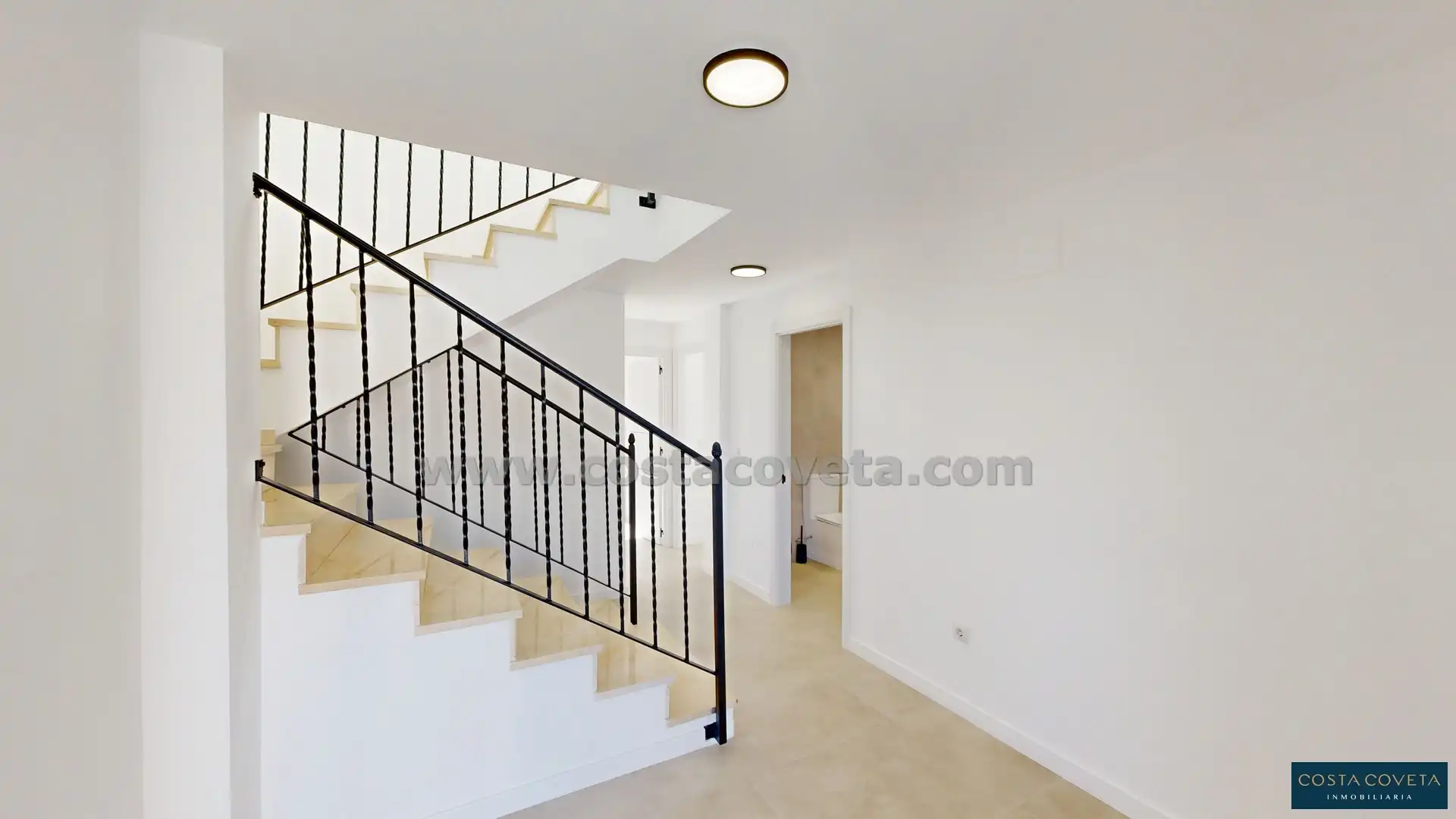 Casa amb terrassa en venda a ORIOLA 57, imagen 4
