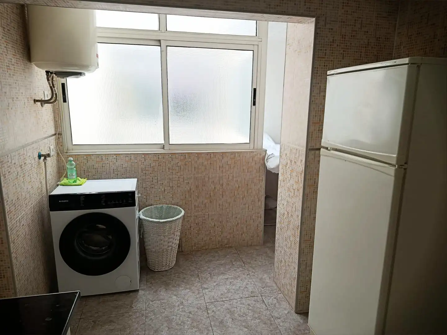 Baño de Piso en venta en Elche / Elx con Aire acondicionado, Calefacción y Amueblado