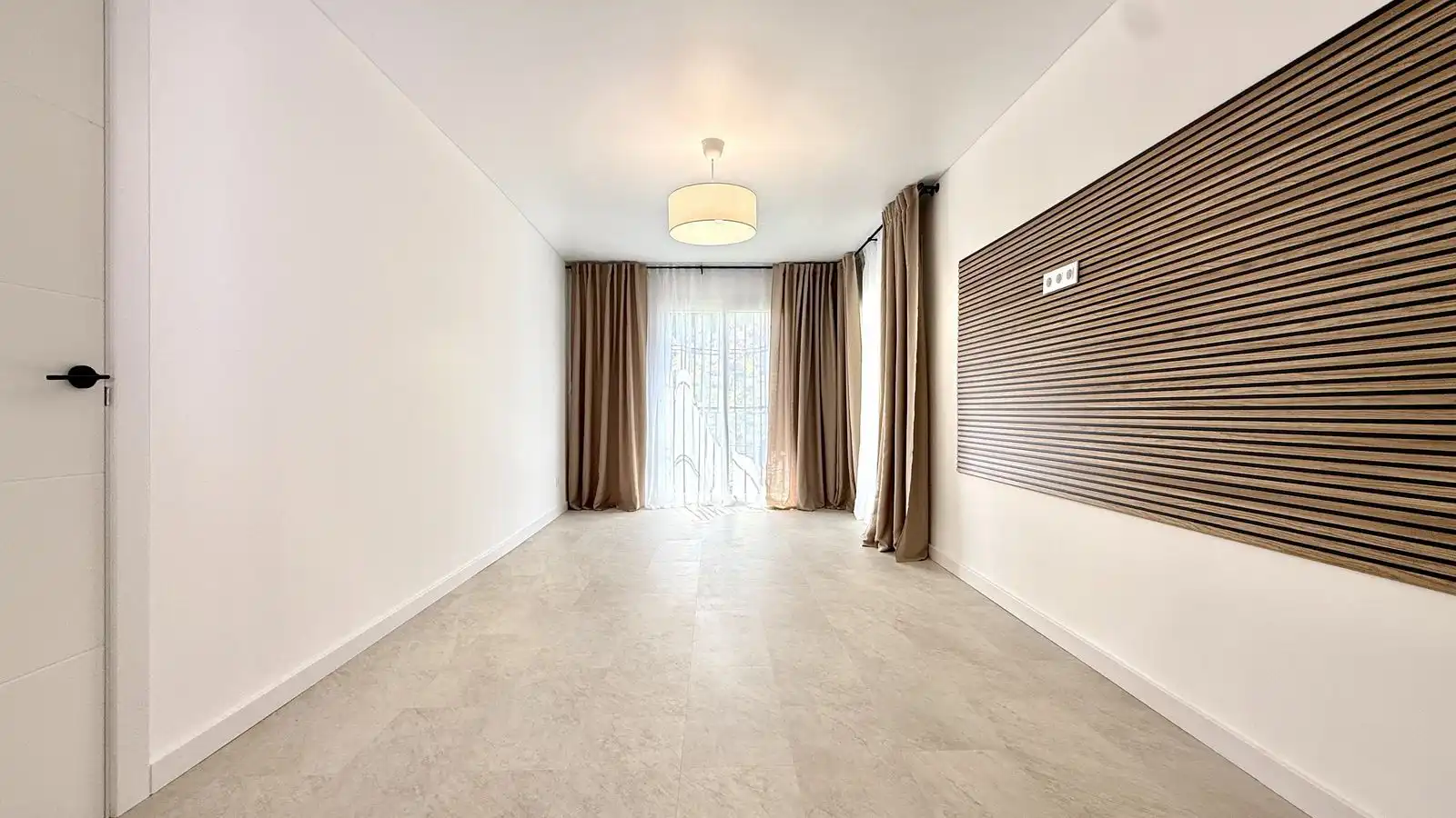 Apartament en venda en Estepona amb Terrassa, Traster i Moblat