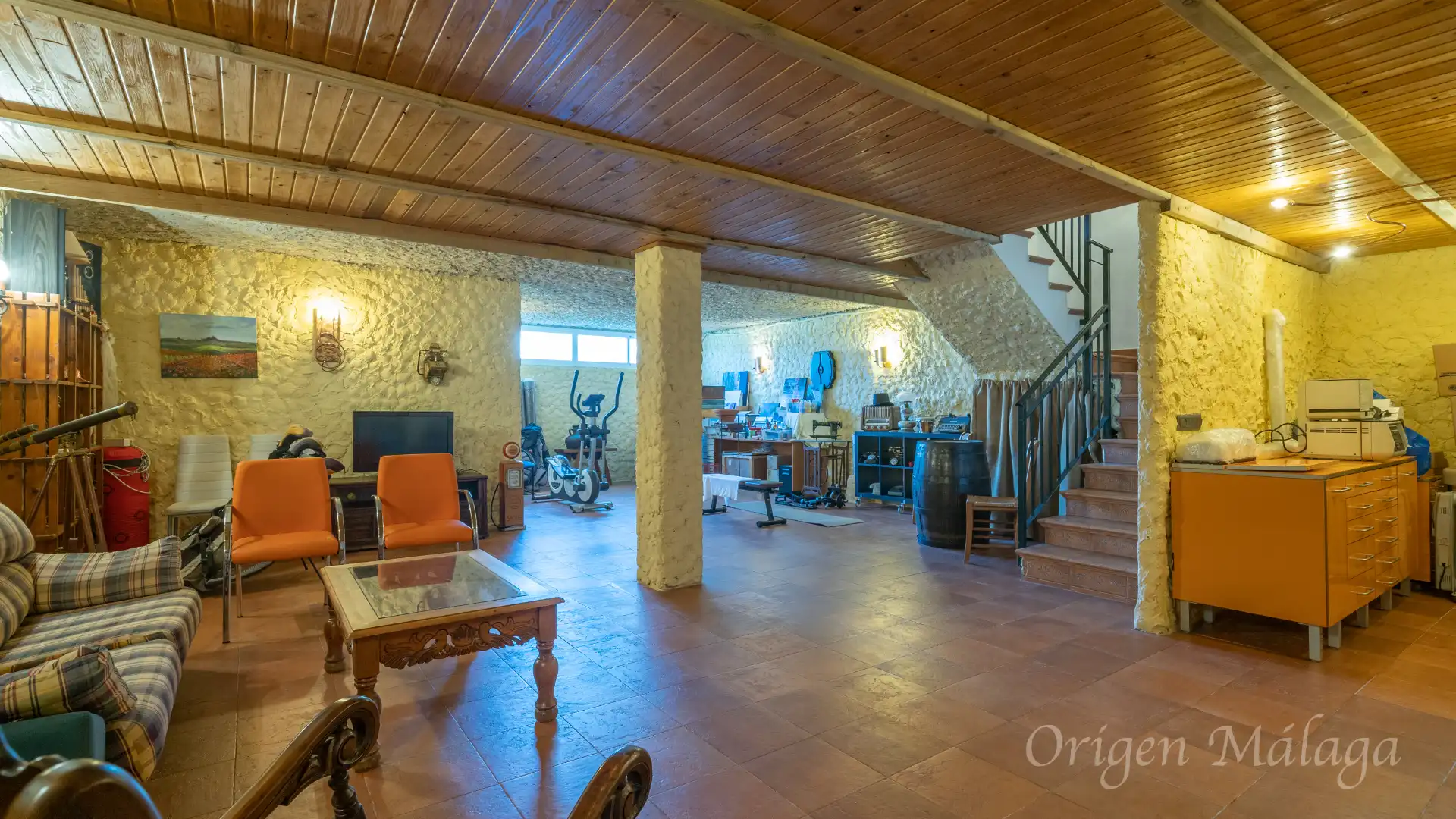 Casa adosada en venta en Vélez-Málaga con Calefacción, Jardín privado y Terraza