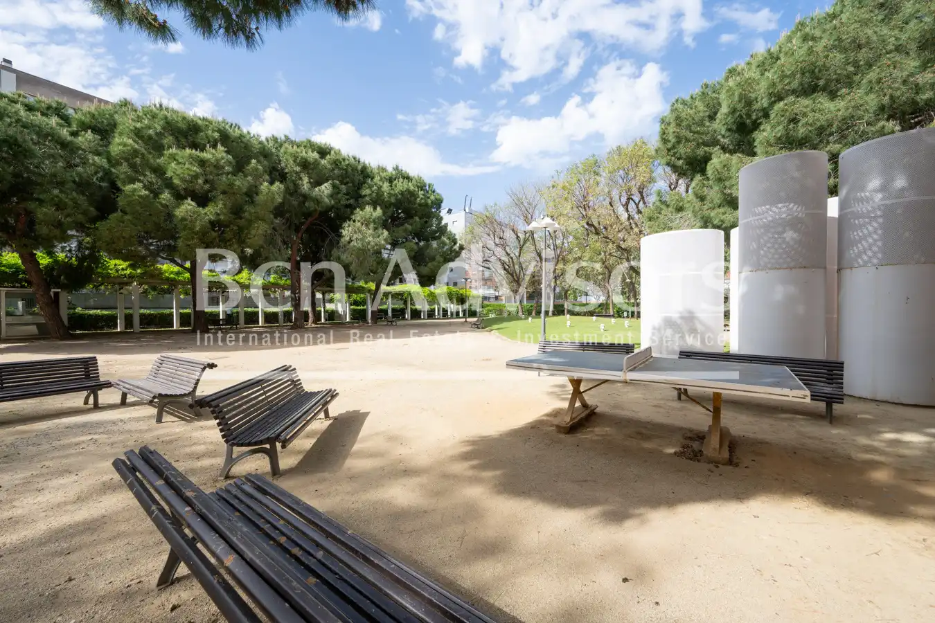 Garten von Wohnung zum Verkauf in Barcelona mit Klimaanlage, Heizung und Parkett